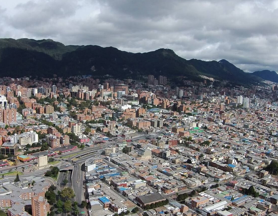 Cuatro constructoras colombianas invierten 300.000 millones de pesos | Conectando Negocios