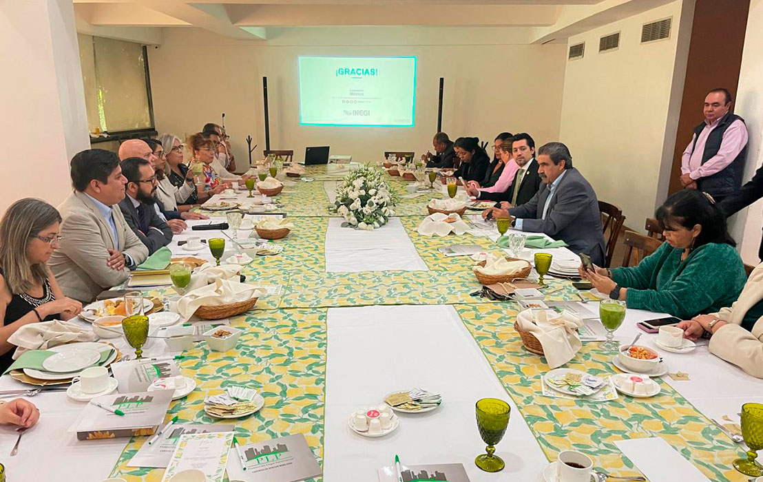 Profesionales del real estate y funcionarios del INEGI crean lazos | Conectando Negocios